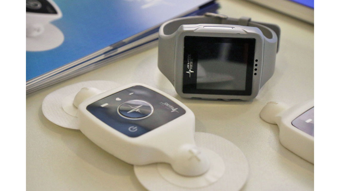 AMV Design BUSINESS INCUBATOR MEDITSYNA BUDUSHCHEGO Cardiomaker ritmer cardiofrequenziometro cardiografo monitor cardiaco